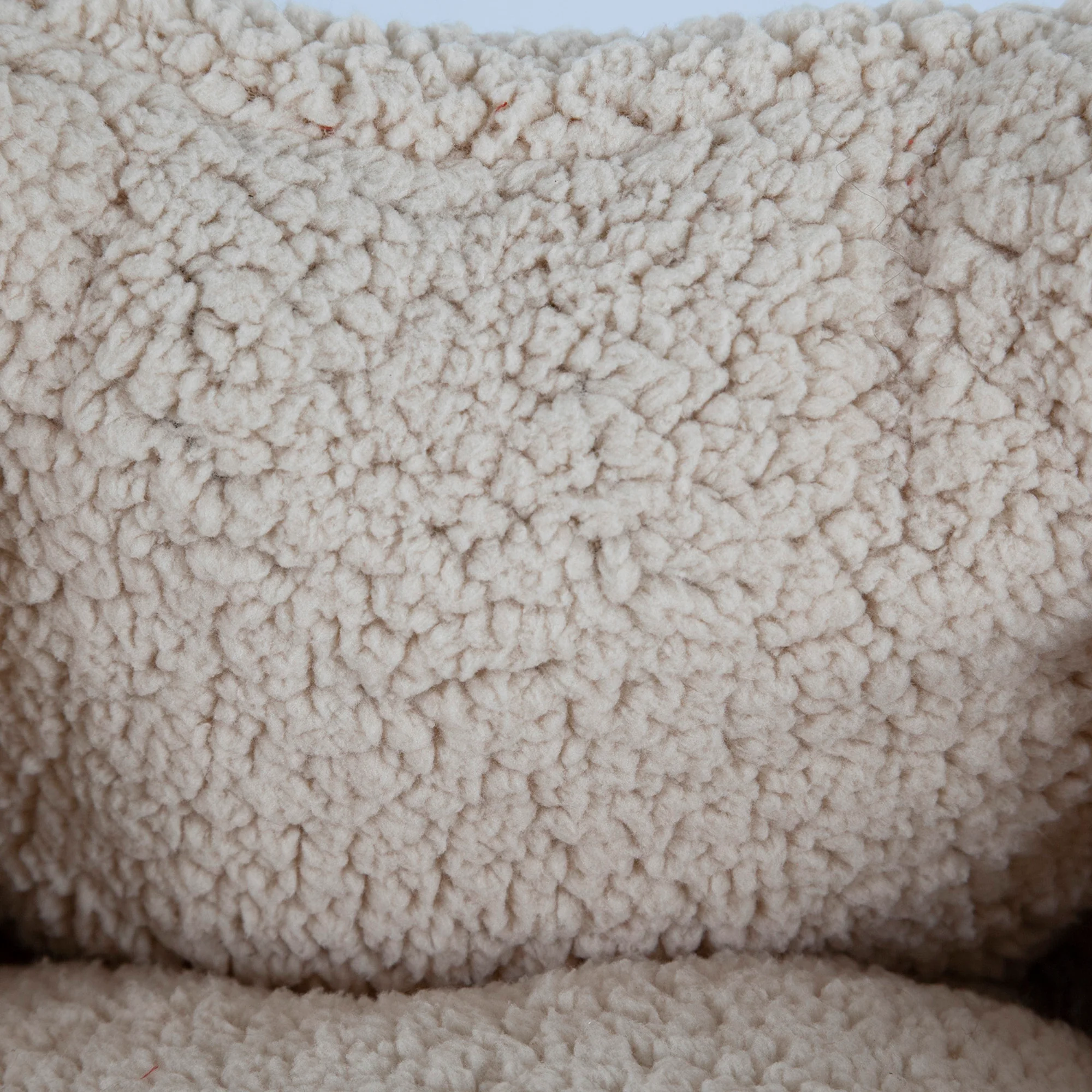 Aspen Pet Self-Warming Oval Lounger Pet Bed - Image 3
